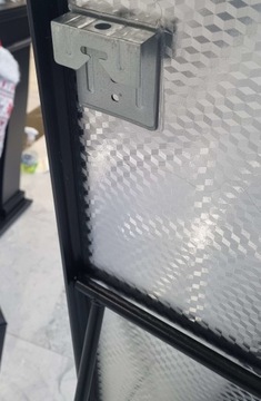 Полуовальное зеркало в черной алюминиевой раме 170X55