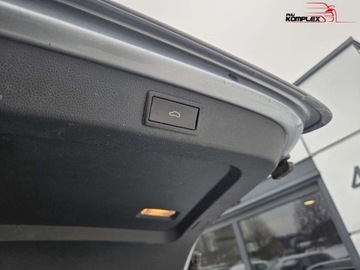 Skoda Superb III Kombi 2.0 TDI 190KM 2017 Skoda Superb 2.0 TDI 190KM Automat Laurin Klement Canton 2.0 Diesel 190KM, zdjęcie 23