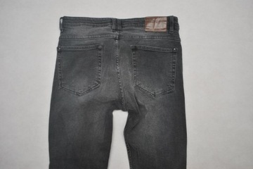 V Modne Wygodne Spodnie jeans Zara 32 prosto z USA