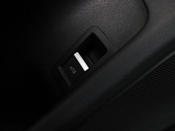 Audi A4 B9 Avant 2.0 TDI 150KM 2017 Audi A4 Avant 2.0 TDI Automat Ultra Climatronic, zdjęcie 33