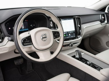 Volvo S60 III Sedan Facelifting 2.0 B4 197KM 2023 Volvo S60 GD4J393#B4 B Plus Bright K.cof Podgrz.f, zdjęcie 5