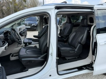 Chrysler Pacifica II 2024 Chrysler Pacifica 3.6 V6 298 KM / HYBRYDA PLUG-IN, zdjęcie 1