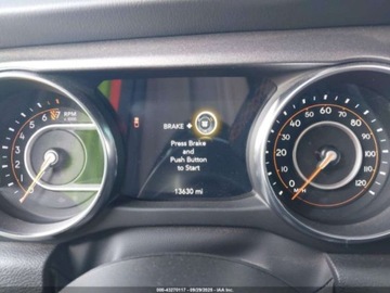 Jeep Gladiator 2023 Jeep Gladiator Mojave 2023 3.6l 3.6 Benzyna 285KM, zdjęcie 10