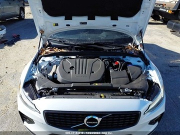 Volvo 2022 Volvo S60 2022 Volvo S60 B5 FWD R-Design 2.0 Benzyna 247KM, zdjęcie 8