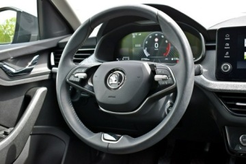 Skoda Kamiq Crossover Facelifting 1.0 TSI 115KM 2024 Škoda Kamiq Skoda Kamiq Bezwypadkowy / Salon, zdjęcie 16