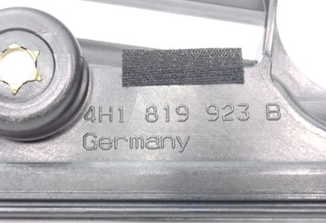 4H1819923B КРЫШКА РЕШЕТКИ КОНСОЛИ AUDI A8 D4