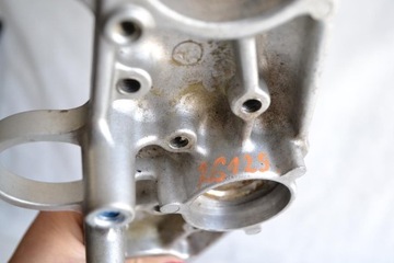 górna półka Yamaha FJR 1300 01-05'