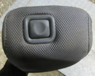 LOKETNÍ OPĚRKA POHOVKA ZADNÍ LEVÝ PAJERO III 3D