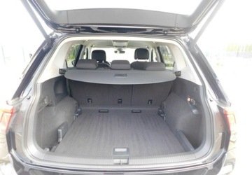 Volkswagen Tiguan Allspace SUV 2.0 TSI 190KM 2020 Volkswagen Tiguan Allspace z Gwarancja Bezwypadkowy 100 2.0 Benzyna 190KM, zdjęcie 29