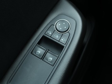 Renault Clio IV Hatchback 5d Facelifting 1.5 Energy dCi 90KM 2019 Renault Clio 1.5 dCi, Klima, Tempomat, Parktronic, zdjęcie 16