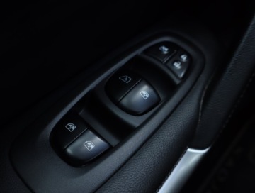 Renault Kadjar Crossover 1.2 Energy TCe 130KM 2016 Renault Kadjar 1.2 TCe, Salon Polska, Skóra, Navi, zdjęcie 13