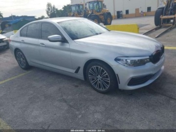 BMW Seria 5 G30-G31 2019 BMW Seria 5 2019 BMW 5 Series 530i xDrive Sedan 2.0 Benzyna 248KM, zdjęcie 6