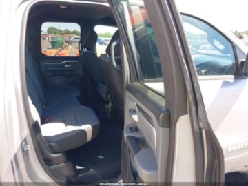  RAM 1500 Big Horn 64 Box 2022 3.6l 3.6 Benzyna 305KM, zdjęcie 13