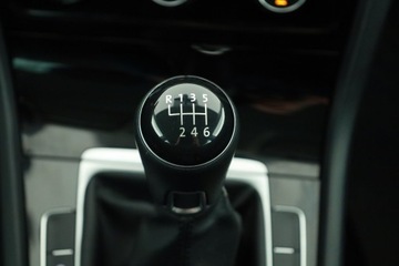 Volkswagen Golf VII Variant 2.0 TDI CR DPF BlueMotion Technology 150KM 2015 VW Golf 2.0 TDI, Salon Polska, Navi, Xenon, zdjęcie 14