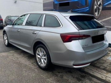 Skoda Octavia IV Liftback 1.5 TSI EVO 150KM 2026 Octavia Edition 130 Selection 1.5 TSI mHEV DSG 150KM 2026, zdjęcie 4