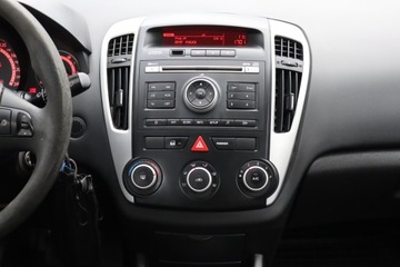 Kia Ceed I Hatchback 1.4 109KM 2009 Kia Ceed 1.4 CVVT, Salon Polska, 1. Właściciel, zdjęcie 11