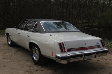  OLDSMOBILE CUTLASS SEDAN 5.8 Benz 166KM, zdjęcie 4
