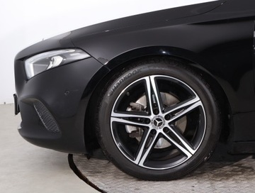 Mercedes Klasa A W177/V177 Hatchback 1.3 200 163KM 2018 Mercedes A A 200, Salon Polska, Automat, Skóra, zdjęcie 14