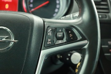 Opel Insignia I Sports Tourer 2.0 CDTI ECOTEC 160KM 2009 Opel Insignia 2.0 CDTI, Klima, Klimatronic,ALU, zdjęcie 15