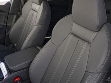 Audi Q5 II SUV Facelifting 2.0 40 TDI 204KM 2025 AUDI Q5 TDI quattro S line Suv 2.0 204KM 2025, zdjęcie 4