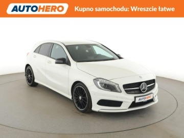 Mercedes Klasa A W176 Hatchback 5d Facelifting 180 122KM 2015 Mercedes A 180 automat skóra/alcantara bi-xenon, zdjęcie 9