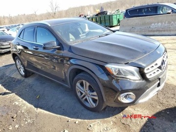 Mercedes GLA II 2020 Mercedes-Benz GLA 2020 r., 2,0L 4 MATIC od ubezpieczalni 2.0 Benzyna 221KM, zdjęcie 4