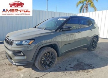 Jeep Compass II 2023 Jeep Compass Latitude 2023 2.0 Benzyna 200KM