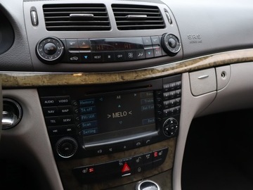 Mercedes Klasa E W211 Kombi S211 3.0 V6 (320 CDI) 224KM 2007 Mercedes E E 320 CDI , 221 KM, Automat, Klima, zdjęcie 11