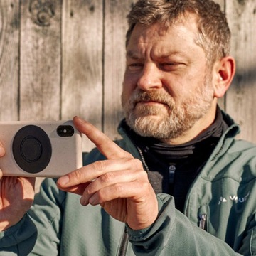 Наклейка FidLock для универсального чехла