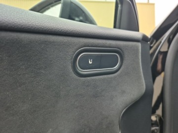 Mercedes Klasa A W177/V177 Hatchback Facelifting 2.0 220 190KM 2023 Mercedes-Benz A 220 4MATIC | pakiet AMG | Kamera |, zdjęcie 17