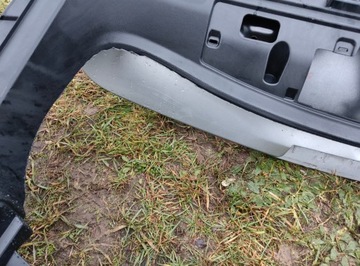 VÍKO KUFRU ZADNÍ KRYT KUFRU TOYOTA HIGHLANDER