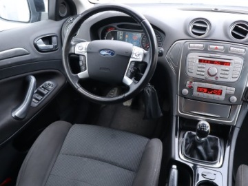 Ford Mondeo IV Hatchback 1.8 Duratorq TDCi 125KM 2008 Ford Mondeo 1.8 TDCi, Klima, Klimatronic,ALU, zdjęcie 6