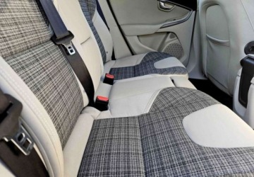 Volvo 2016 Volvo V40 Cross Country Volvo V40 Cross Country D2 Pro 2.0 Diesel 120KM, zdjęcie 20