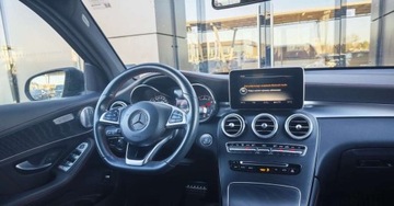 Mercedes GLC C253 SUV AMG 3.0 AMG 43 367KM 2019 Mercedes-Benz GLC Mercedes GLC 43 AMG FV23 3.0 Benzyna 367KM, zdjęcie 17