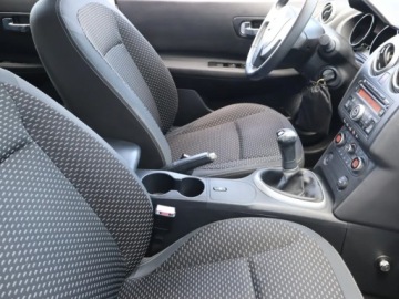 Nissan Qashqai I Crossover 1.6 115KM 2008 Nissan Qashqai 1.6, Salon Polska, Klima, zdjęcie 6