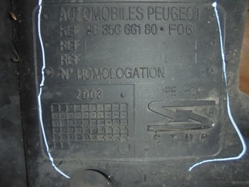 NÁDRŽ PALIVA PEUGEOT 607 2.2 03'