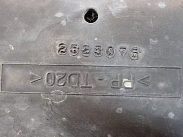 MITSUBISHI COLT VI Z30 02-12 1.3 POUZDRO FILTRU VZDUCHU MN130287