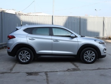 Hyundai Tucson III SUV 2.0 CRDI 185KM 2015 Hyundai Tucson 2.0 CRDi, 182 KM, 4X4, Automat, zdjęcie 5