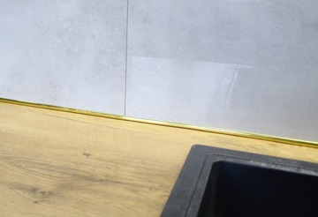 Лента декоративная золотая самоклеящаяся 35мм 5м GOLD 35 мм х 5 метров