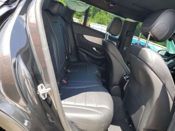 Mercedes GLC C254/X254 2022 Mercedes-Benz GLC 300 2022 2.0l 2.0 Benzyna 255KM, zdjęcie 11