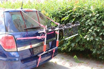 Велосипедная стойка на задней двери для 3 велосипедов AMOS WEEKEND