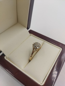 Золотое кольцо 2.30г р585