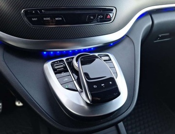 Mercedes Klasa V W447 2019 Mercedes-Benz Klasa V AMG Line 239KM LED ILS intelibentnyAsystentParkowani, zdjęcie 13