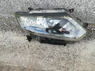 NISSAN X TRAIL X-TRAIL T32 SVĚTLO PŘEDNÍ PRAVÁ EVROPA ORIGINÁLNÍ