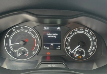 Skoda Kamiq Crossover 1.0 TSI 110KM 2022 Skoda Kamiq 1.0 TSI 110 KM 6 bieg. manual Ambition Benzyna 110KM, zdjęcie 14