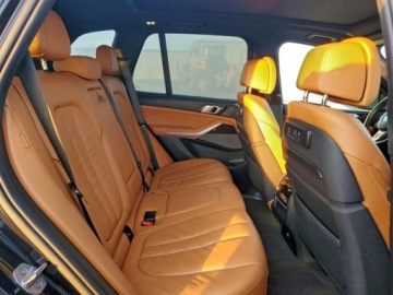 BMW X5 G05 2019 BMW X5 xDrive50i 2019 4.4 Benzyna 456KM, zdjęcie 11