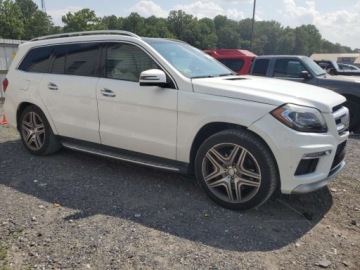 Mercedes Klasa GL X166 2014 Mercedes-Benz GL 63 AMG 2014 5.5l 5.5 Benzyna 550KM, zdjęcie 4