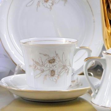 020 SERWIS KAWOWY 1/3 Margaretka Złota KAMELIA MALCER PORCELANA
