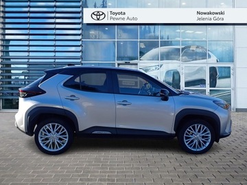 Toyota Yaris IV Cross 1.5 Hybrid 116KM 2021 Toyota Yaris Cross Hybrid 1.5 Adventure 4x4 Hybrid, zdjęcie 3