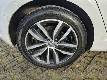 Volkswagen Golf VII Hatchback 3d 1.4 TSI BlueMotion Technology 125KM 2016 Volkswagen Golf 1,4 benzyna 125KM Highline, zdjęcie 13